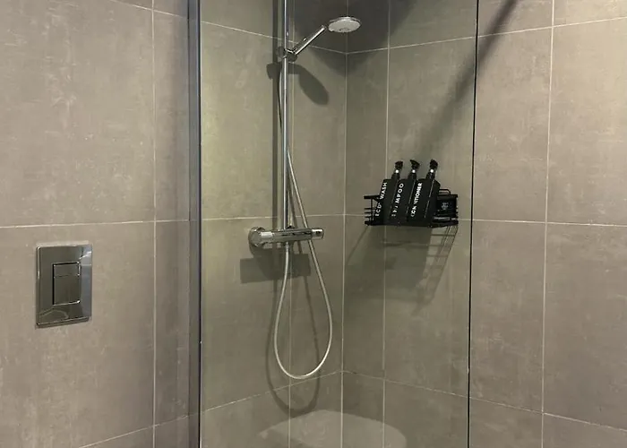 Modern Comfortable In The Center Портиман